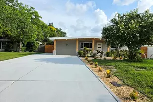 138 Davison Ave NE, Saint Petersburg, FL 33703 - Photo 70