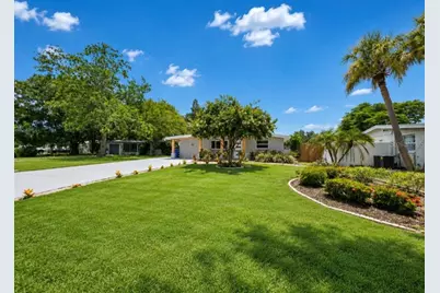 138 Davison Avenue NE, Saint Petersburg, FL 33703 - Photo 72