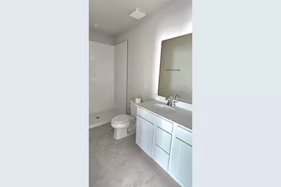 347 Biltmore Boulevard, Dundee, FL 33838 - Photo 12