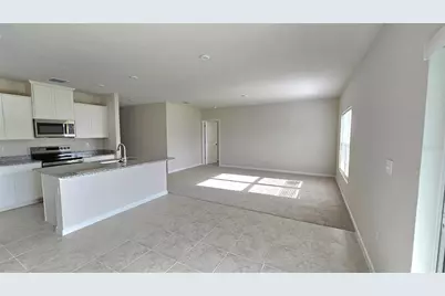 347 Biltmore Boulevard, Dundee, FL 33838 - Photo 8