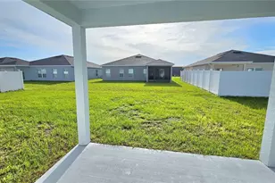 347 Biltmore Blvd, Dundee, FL 33838 - Photo 32