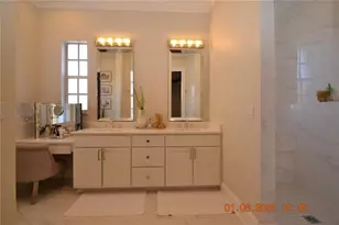 2405 Victoria Gardens Ln, Tampa, FL 33609 - Photo 26