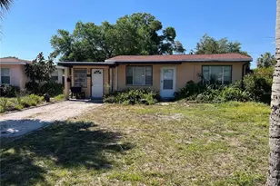 1044 58th Ave N, Saint Petersburg, FL 33703 - Photo 1