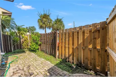 750 N Village Drive N #105, Saint Petersburg, FL 33716 - Photo 28