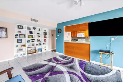 750 N Village Drive N #105, Saint Petersburg, FL 33716 - Photo 6