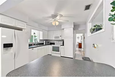 8919 109th Lane, Seminole, FL 33772 - Photo 20