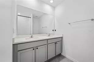 35630 Kinsey Pt, Zephyrhills, FL 33541 - Photo 18