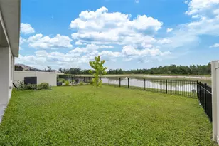 35630 Kinsey Pt, Zephyrhills, FL 33541 - Photo 30