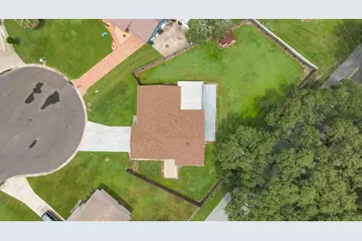 7326 Lehigh Court, Zephyrhills, FL 33540 - Photo 2