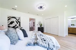 3042 Kapok Kove Dr, Clearwater, FL 33759 - Photo 24