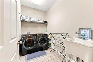 1008 Oakcrest Dr, Brandon, FL 33510 - Photo 30