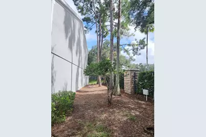 2302 Lake Woodberry Circle, Brandon, FL 33510 - Photo 42