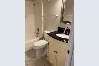 5521 80th Street N #302, Saint Petersburg, FL 33709 - Photo 12