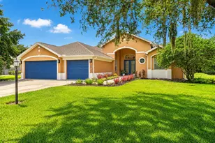 2813 Hampton Pl Ct, Plant City, FL 33566 - Photo 1