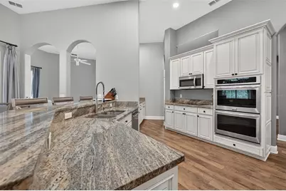 2813 Hampton Place Court, Plant City, FL 33566 - Photo 16