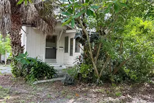 766 51st Ave N, Saint Petersburg, FL 33703 - Photo 2