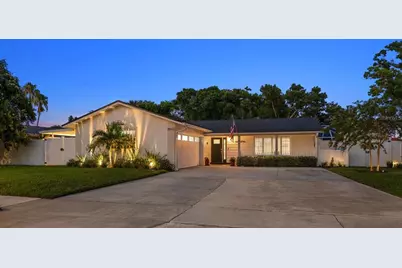 8843 117th Street, Seminole, FL 33772 - Photo 2