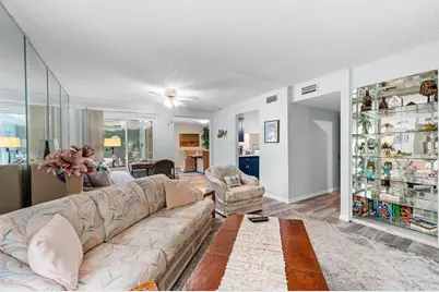 3675 41st Way S #I, Saint Petersburg, FL 33711 - Photo 12