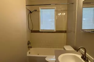 1010 Rosery Rd NW, Largo, FL 33770 - Photo 20