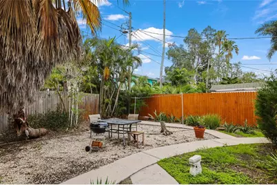 14023 Palm Street, Madeira Beach, FL 33708 - Photo 30