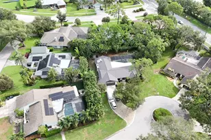 3911 Country View Cir, Sarasota, FL 34233 - Photo 38