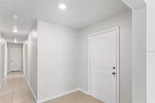 2403 Caspian Dr, Lakeland, FL 33805 - Photo 2