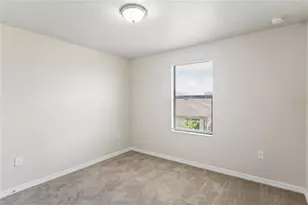2427 Caspian Dr, Lakeland, FL 33805 - Photo 16