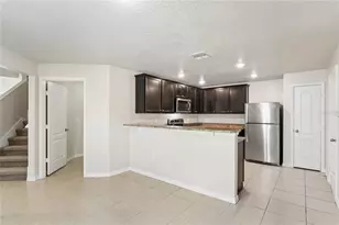 2427 Caspian Dr, Lakeland, FL 33805 - Photo 6