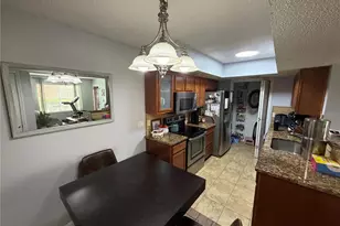 10200 Gandy Blvd N, Saint Petersburg, FL 33702 - Photo 14