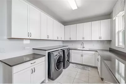 31321 Driscoll Drive, Wesley Chapel, FL 33543 - Photo 10
