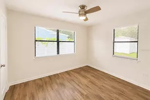 7301 N Dartmouth Ave, Tampa, FL 33604 - Photo 12