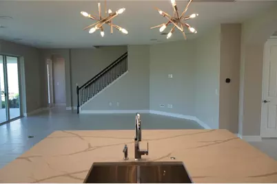 5450 Wayfarer Avenue, Apollo Beach, FL 33572 - Photo 6