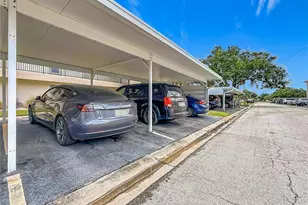 9945 47th Ave N, Saint Petersburg, FL 33708 - Photo 48