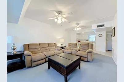 9945 47th Avenue N #203, Saint Petersburg, FL 33708 - Photo 20