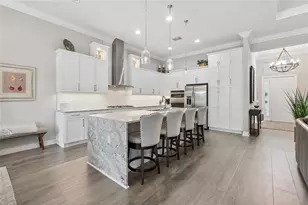 9005 Bernini Pl, Sarasota, FL 34240 - Photo 14