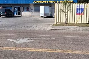 2748 W 45th St, Jacksonville, FL 32209 - Photo 2