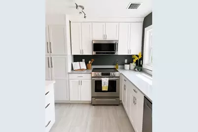 926 29th Street N, Saint Petersburg, FL 33713 - Photo 4