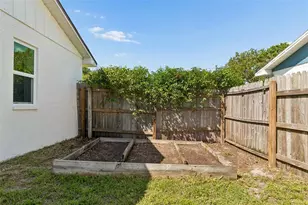 4185 Whiting Dr SE, Saint Petersburg, FL 33705 - Photo 38
