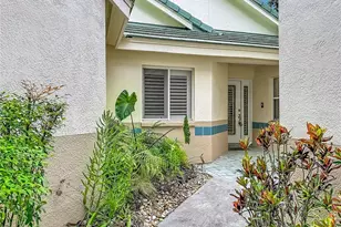 15886 Sanctuary Dr, Tampa, FL 33647 - Photo 4