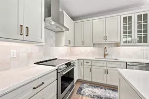 19101 Gulf Blvd, Indian Shores, FL 33785 - Photo 14
