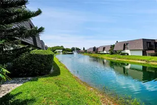 15217 W Pond Woods Dr, Tampa, FL 33618 - Photo 52