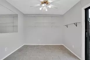 15217 W Pond Woods Dr, Tampa, FL 33618 - Photo 36