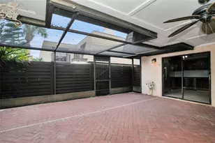 15217 W Pond Woods Dr, Tampa, FL 33618 - Photo 42