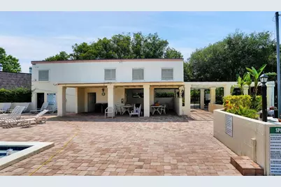 15217 W Pond Woods Drive, Tampa, FL 33618 - Photo 64