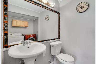 15217 W Pond Woods Drive, Tampa, FL 33618 - Photo 16