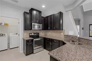 5166 Bay Isle Cir, Clearwater, FL 33760 - Photo 20