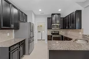 5166 Bay Isle Cir, Clearwater, FL 33760 - Photo 18