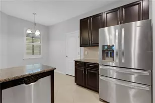 5166 Bay Isle Cir, Clearwater, FL 33760 - Photo 22