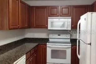 4247 Tyler Cir N, Saint Petersburg, FL 33709 - Photo 12
