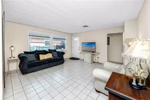 6210 4th Ave S, Saint Petersburg, FL 33707 - Photo 8